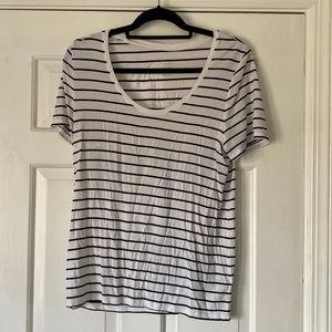 Stripped short sleeved shirt